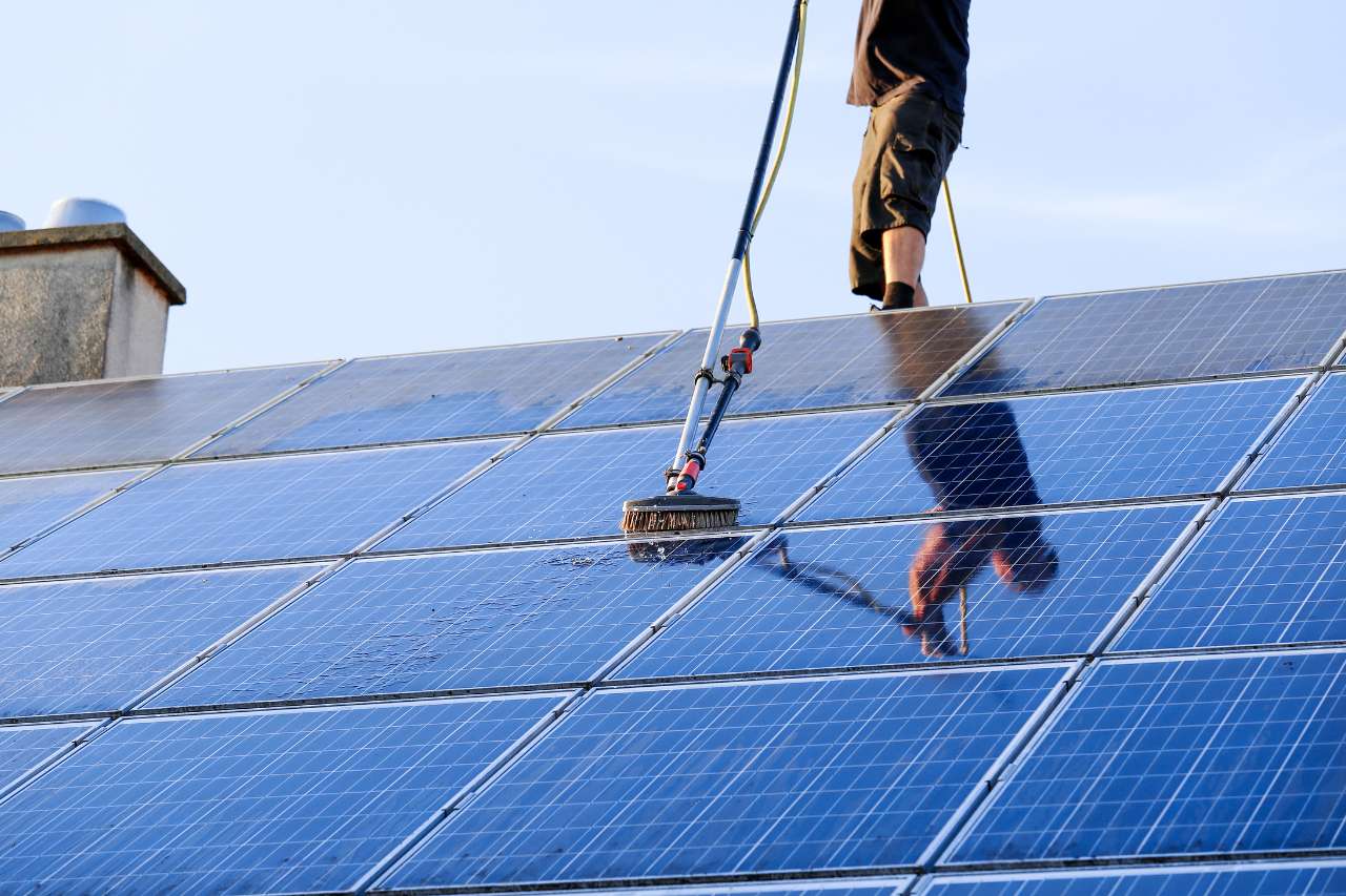 Nettoyage de panneaux solaires